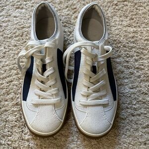 Rothy’s sneakers barely worn